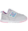 New Balance Shoes - 574 - Grey Matter/Signal Pink