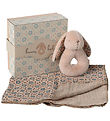 Maileg Rattle set - Rabbit rattle/Muslin Cloth - Powder