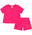 Nike Shorts Set - T-shirt/Shorts - Hyper Pink