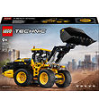 LEGO® Technic - Volvo L120 Electric Wheel Loader 42209 - 973 Par