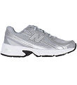 New Balance Shoes - 740 - Raincloud/Silver Metallic