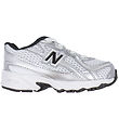 New Balance Shoes - 740 - Silver Metallic/Black NW