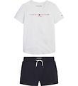 Tommy Hilfiger Set - T-Shirt/Shorts - Essential - Desert Himmel