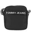 Tommy Hilfiger Hliðartaska - Essential - Black