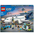 LEGO City - Passagierflugzeug 60367 - 913 Teile