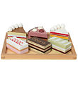 MaMaMeMo Play Food - Layer cake pieces on a plate - Wood