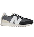 New Balance Schuhe - 327 - Black/Leinen