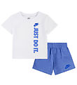 Nike Ensemble de Shorts - T-Shirt/Shorts - Nike Polaire