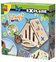 SES Creative - Explore - Insect Hotel - Butterflies