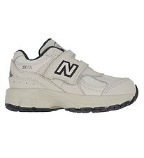 New Balance Shoe - 2002 - Timberwolf/Black