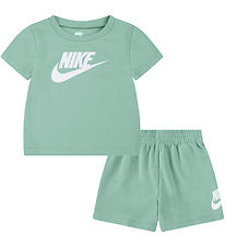 Nike Shorts Set - T-shirt/Shorts - Steam