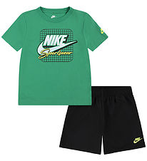 Nike Shorts Set - T-shirt/Shorts - Green/Black