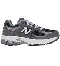 New Balance Shoes - 2002 - Black Cement/Castlerock