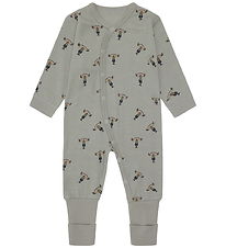 Hust and Claire Nightsuit - Manu - Strong Man - Forest Fog