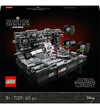 LEGO Star Wars - Death Star Trench Run Diorama 75329 - 665 Part