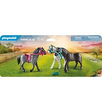 Playmobil Country - 3 Horses: Friesian horse, Knabstrupper & And