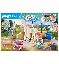 Playmobil Chevaux De Cascade - Isabelle & Lionne av. Lavoir