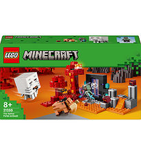 LEGO® Minecraft - The Nether Portal Ambush 21255 - 352 Parts