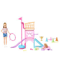 Barbie Nukkesetti - Stacie ja koiran leikkikentt