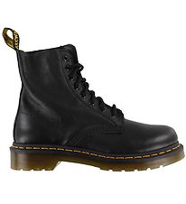 Dr. Martens Boots - Virginia - Black