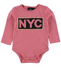 Petit Town Sofie Schnoor Bodysuit l/s - Dark Pink w. NYC