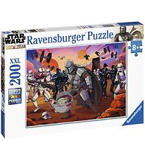 Ravensburger Puzzle Game - 200 Bricks - The Mandalorian Face-Off