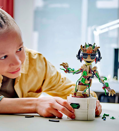 LEGO® Marvel - Dancing Groot 76297