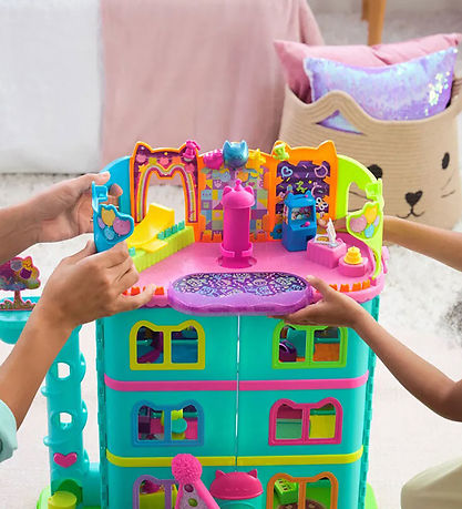 Gabby's Dollhouse Set - 12 Parts - Party Room