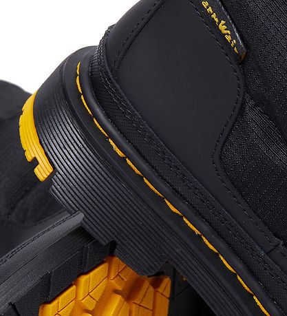 Dr. Martens Winter Boots - Cullen J - Black
