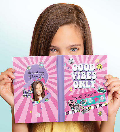 Style 4 Ever Scrapbooking - Secret Diary