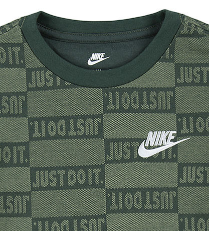 Nike Stuttermabolur - Olía Green