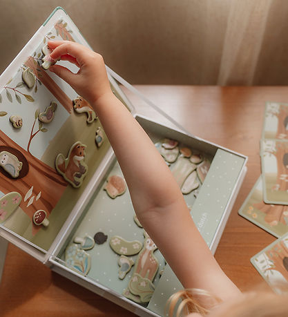Little Dutch Magnetic Play Board - Forest Friends