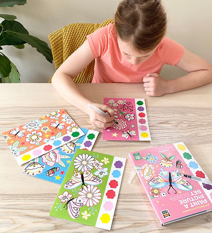 Tiger Tribe Colouring Set - Paint A Picture Set - Bow Ties & Flo