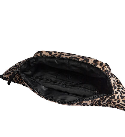 Markberg Mittistaska - FameMBG - Leopard