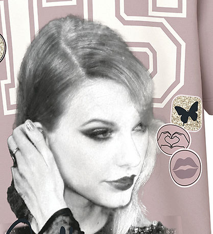 Name It Stuttermabolur - NkfDusan - Taylor Swift - Brenndur Lila