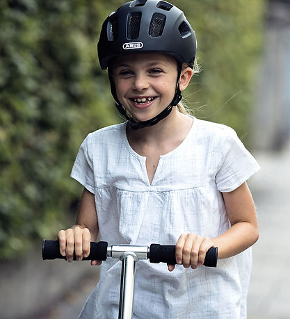 Abus Bicycle Helmet - Youn-I 2.0 - Velvet Black