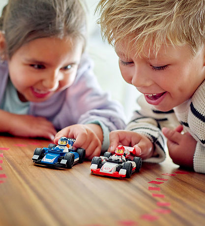 LEGO® City - F1® Williams Racing und Haas F1® Rennautos 60464 -