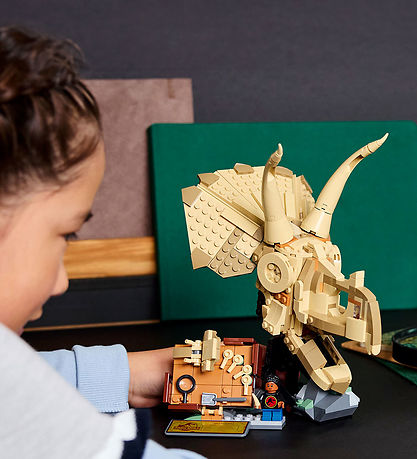 LEGO® Jurassic World - Dinosaur Fossils: Tric... 76969