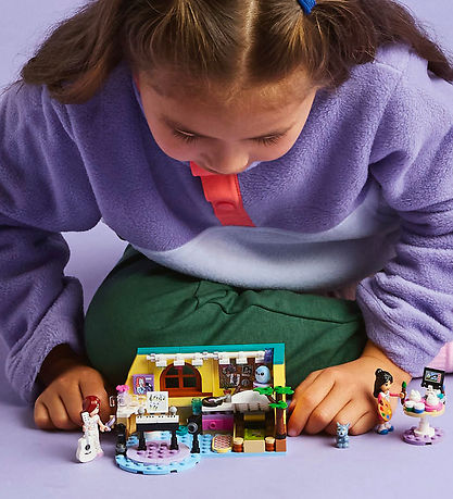 LEGO® Friends - Paisley's Room 42647 - 199 Parts