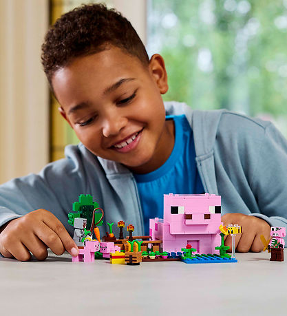 LEGO® Minecraft - Piglet House 21268 - 238 Delar