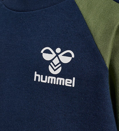 Hummel Peysa - hmlAssym - Black Iris M. Lógó