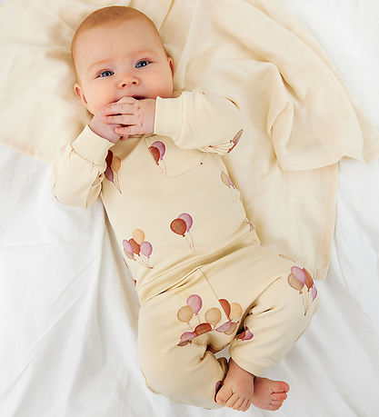 The New Siblings Sweatpants - TnsbNola - White Swan AOP