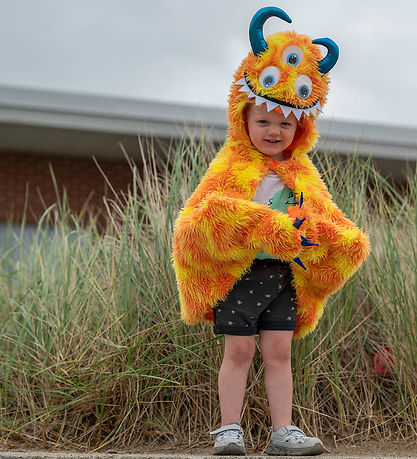 Great Pretenders Giggle Monster Cape - Orange/Yellow Great Pretenders Giggle Monster Cape - Orange/Yellow