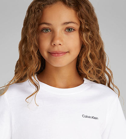 Calvin Klein Stuttermabolur - Chest Inst. Lógó - Bright White