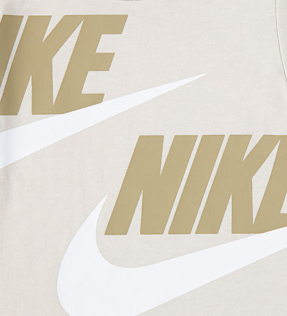 Nike Stuttbuxnasett - Stuttermabolur/Stuttbuxur - Fallhlíf Drapp