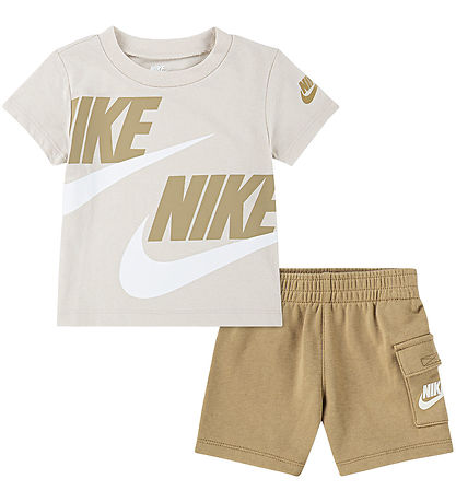 Nike Stuttbuxnasett - Stuttermabolur/Stuttbuxur - Fallhlíf Drapp