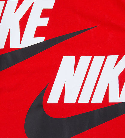 Nike Shortsit - T-paita/Shortsit - Musta/University Red