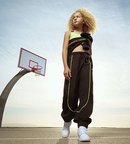 Jordan Íþróttatoppur - Dri-Fit - Rafmagns Green M. Lógó