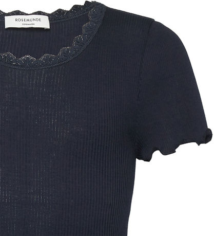 Rosemunde T-shirt - Rib - Balta - Navy w. Lace