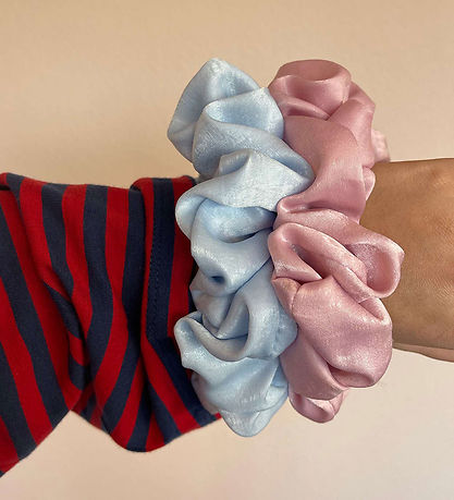 By Stær Scrunchie - Isabella - 18 cm - Ljósblátt